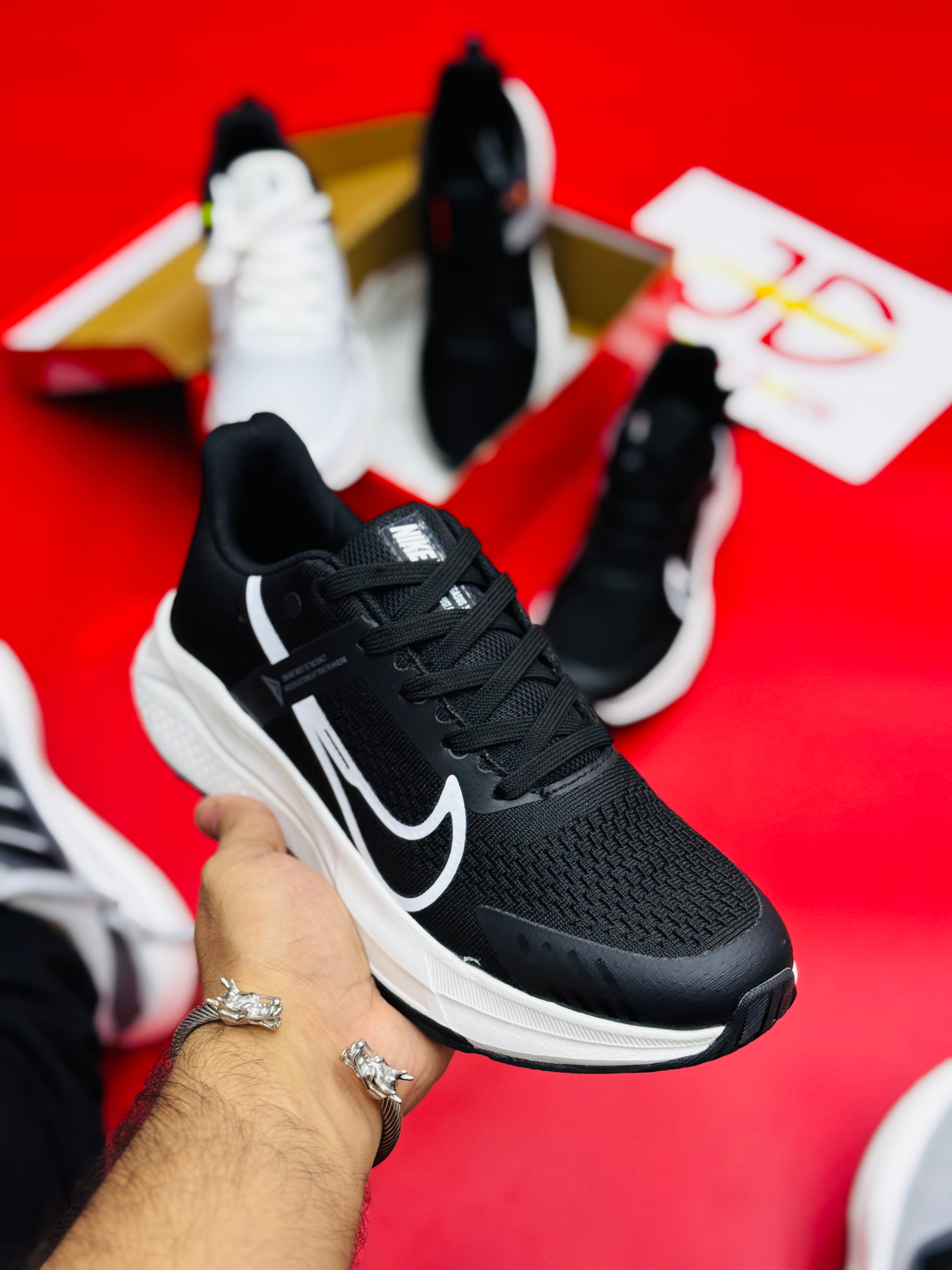 NK Air Zoom Flyknit Lunar 3 BLACK/WHITE