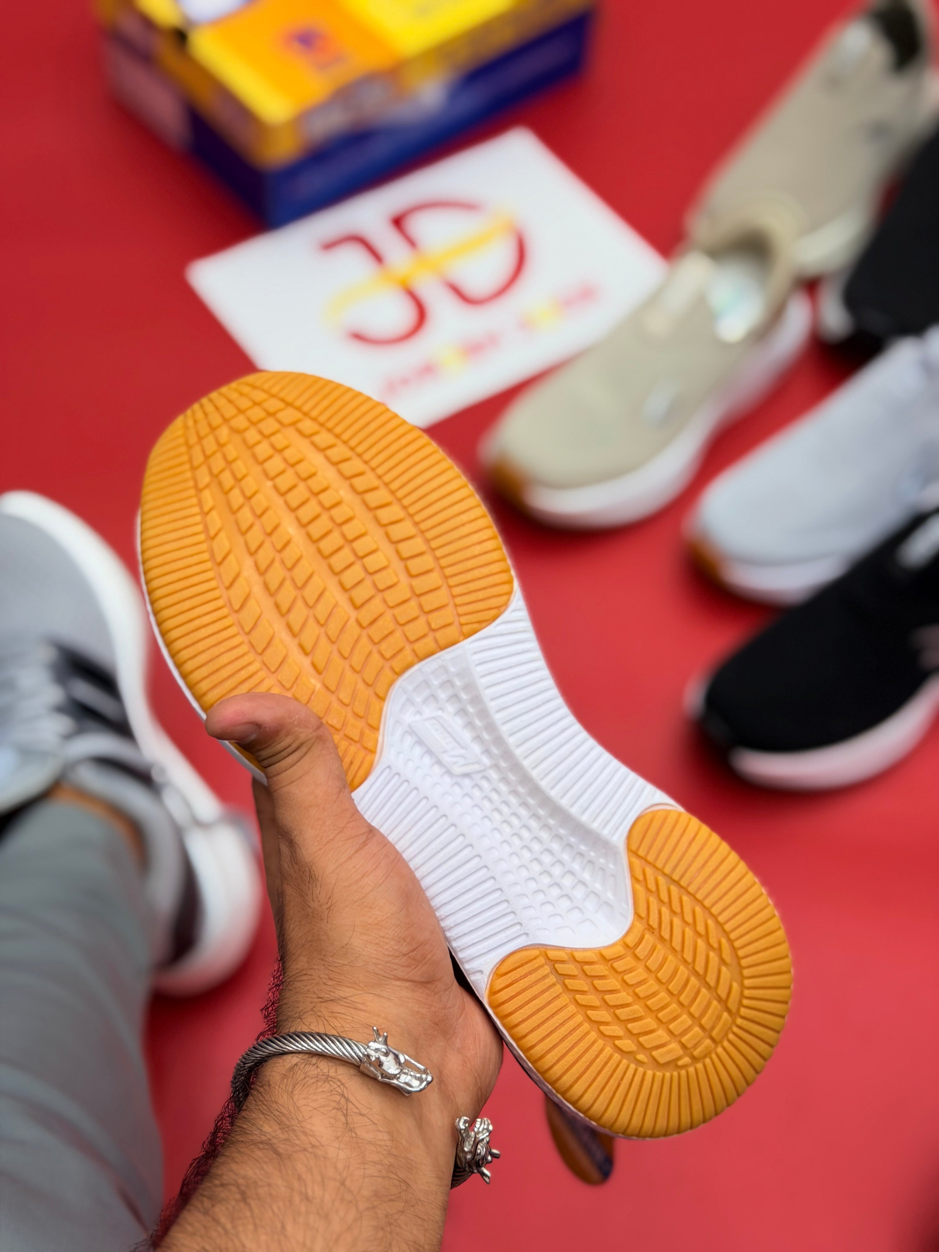 LET'S GO ULTRA LIGHT MEDICATED - SILVER