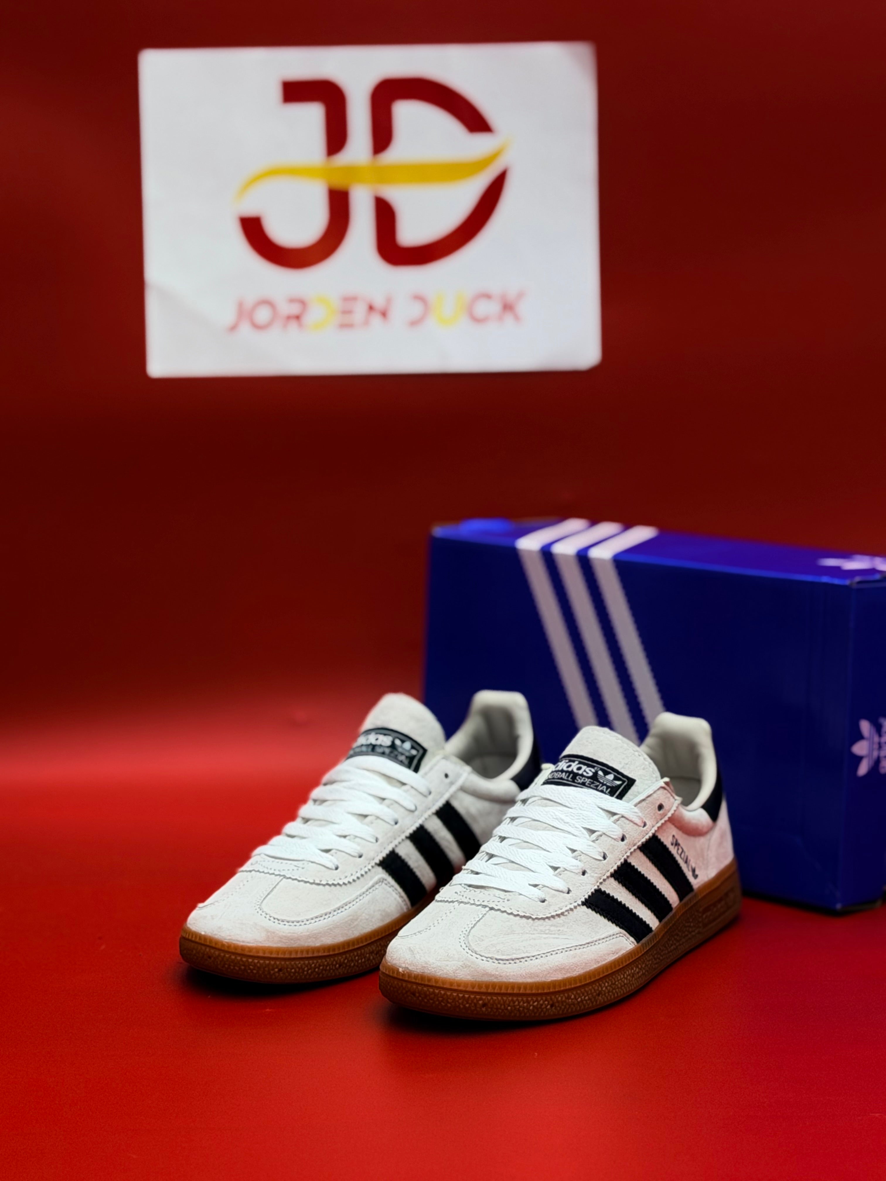 Ads handball spezial (white)