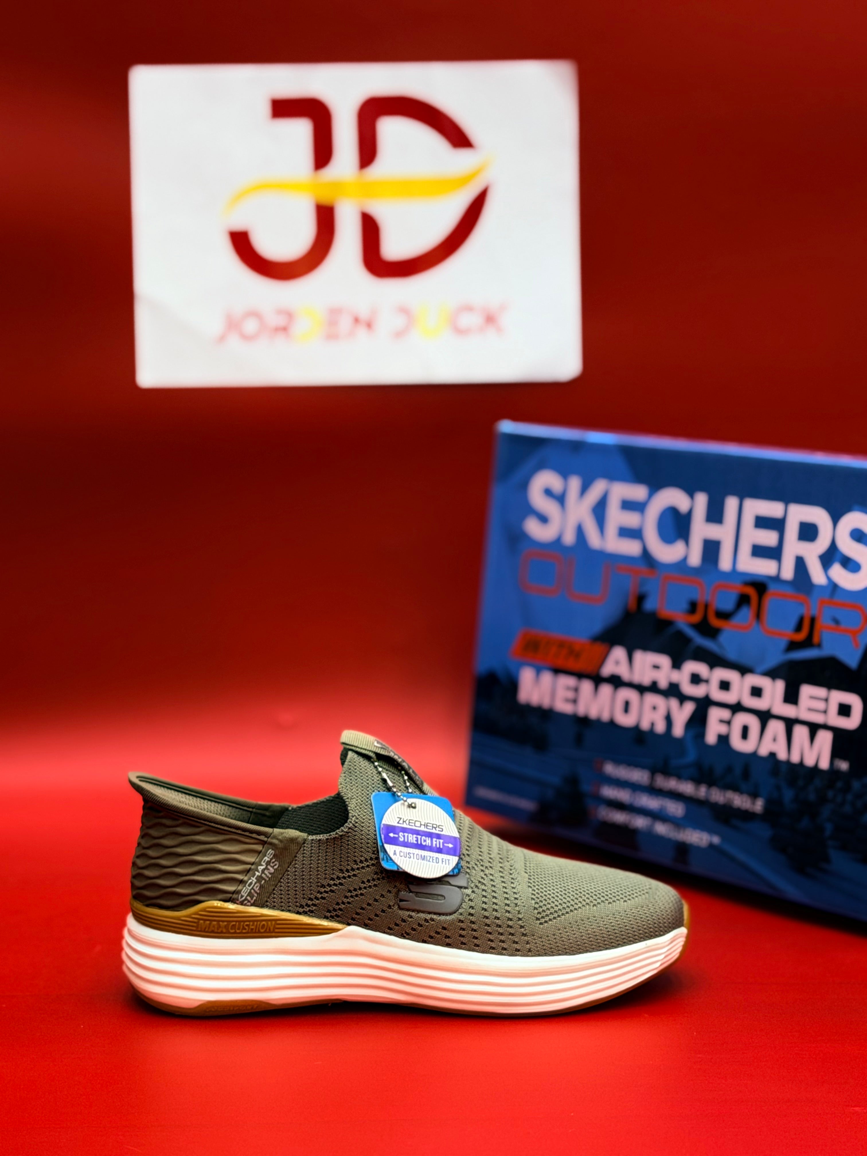 SKECHARES Light STRIKE MEMORY FOAM (khaki)