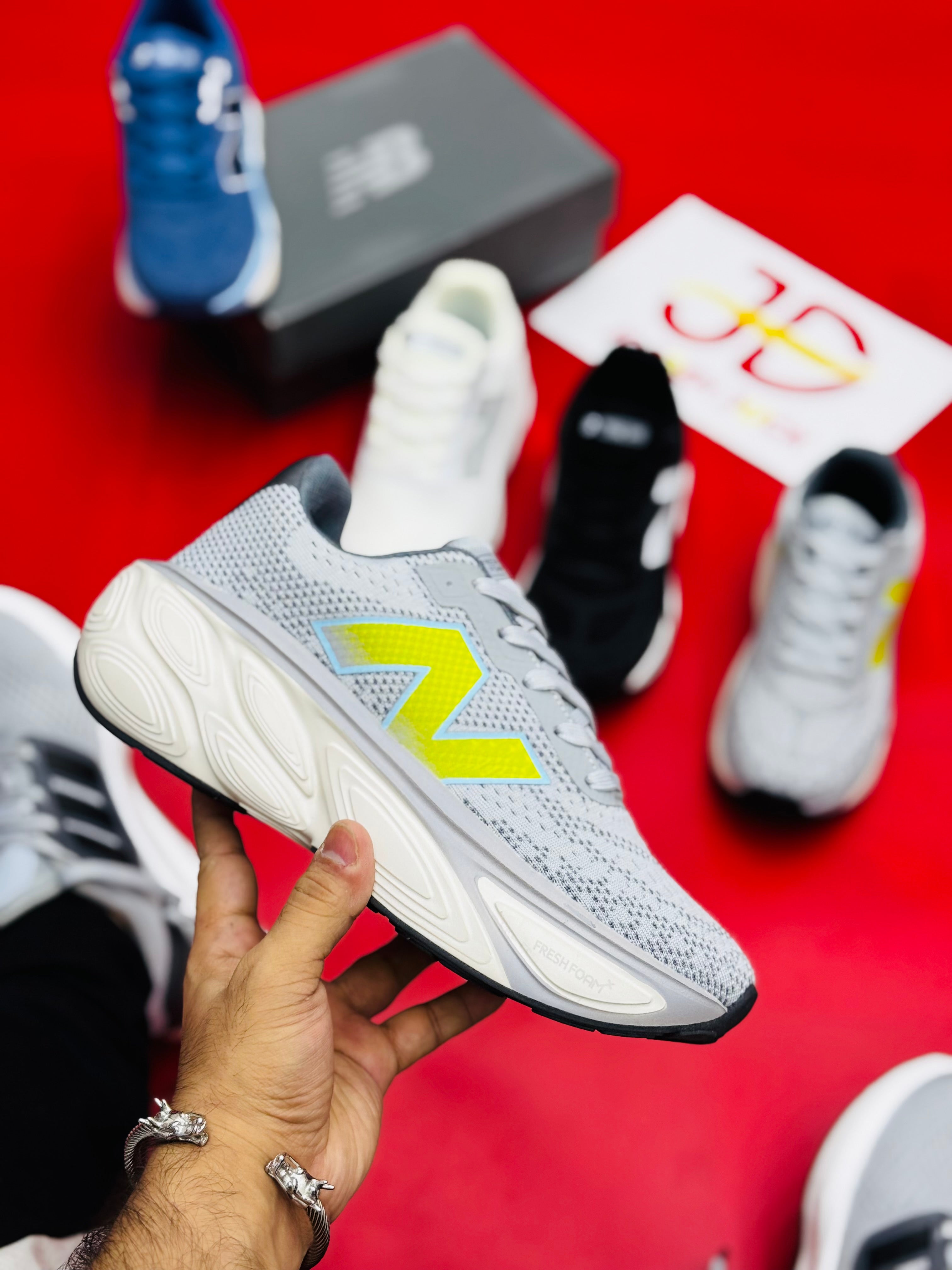 NB Fresh Foam More X 1080 | Grey