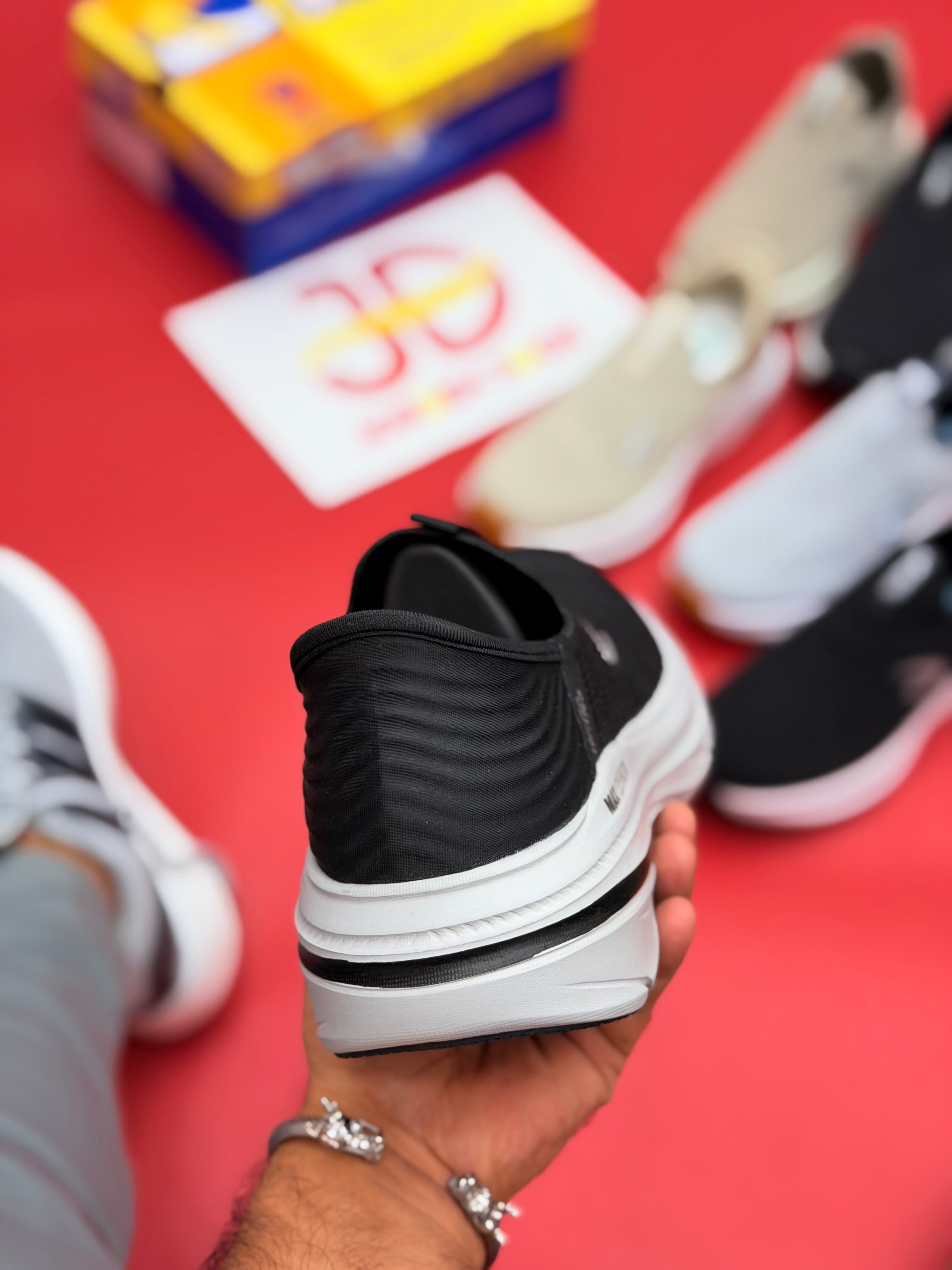 LET'S GO MAX CUSHIONING SLIP-INS