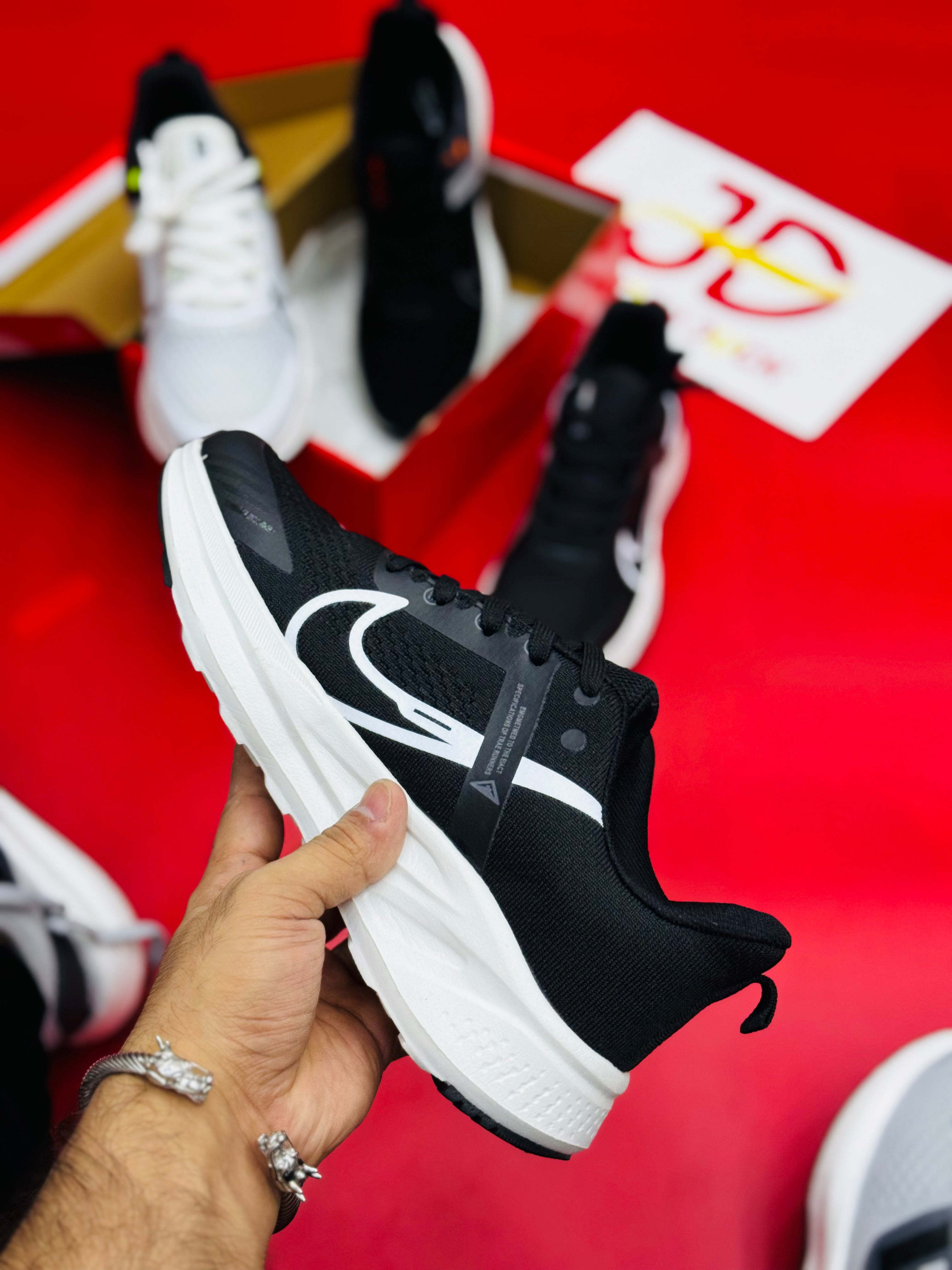 NK Air Zoom Flyknit Lunar 3 BLACK/WHITE