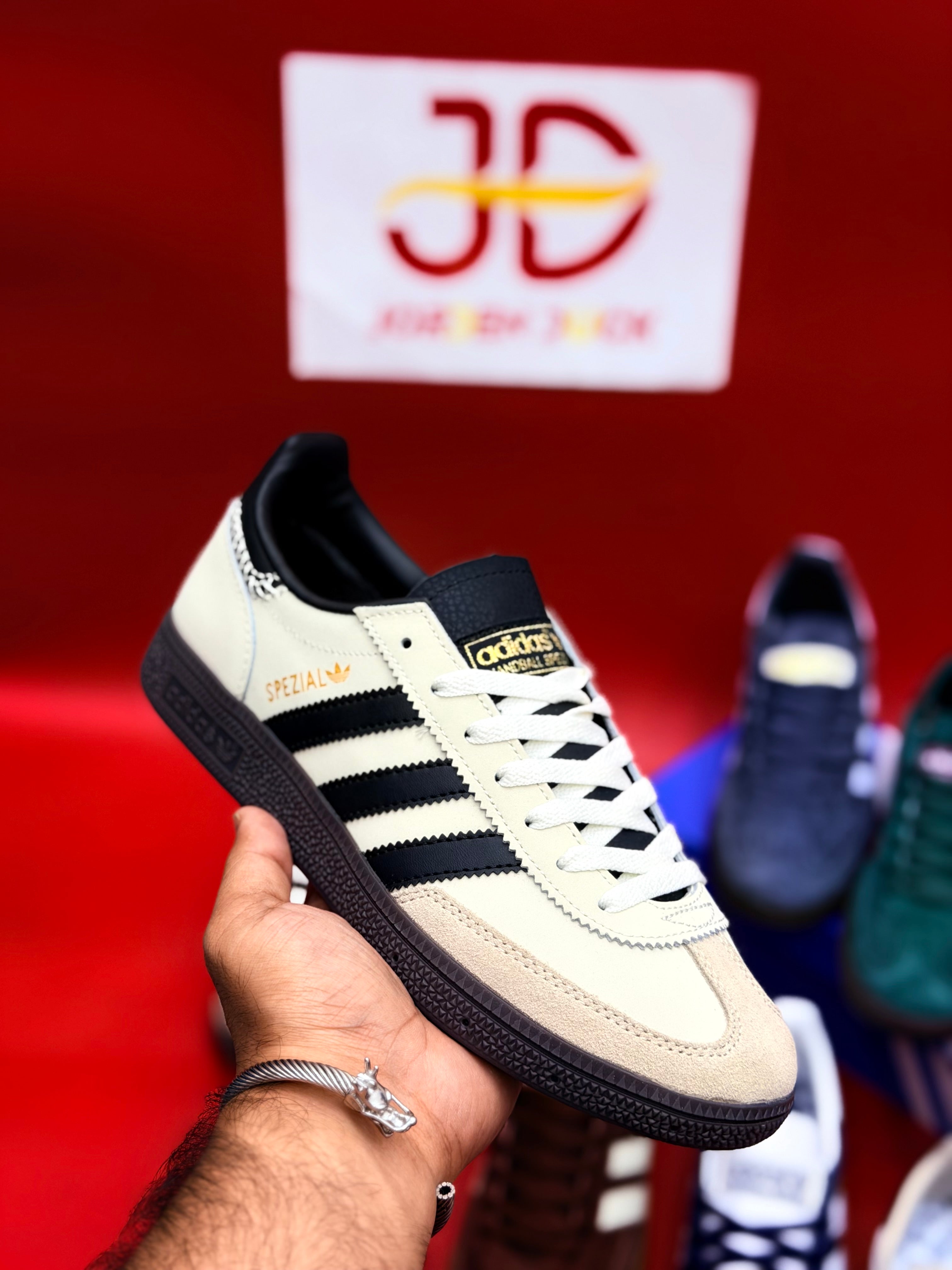 Ads handball spezial (cream)