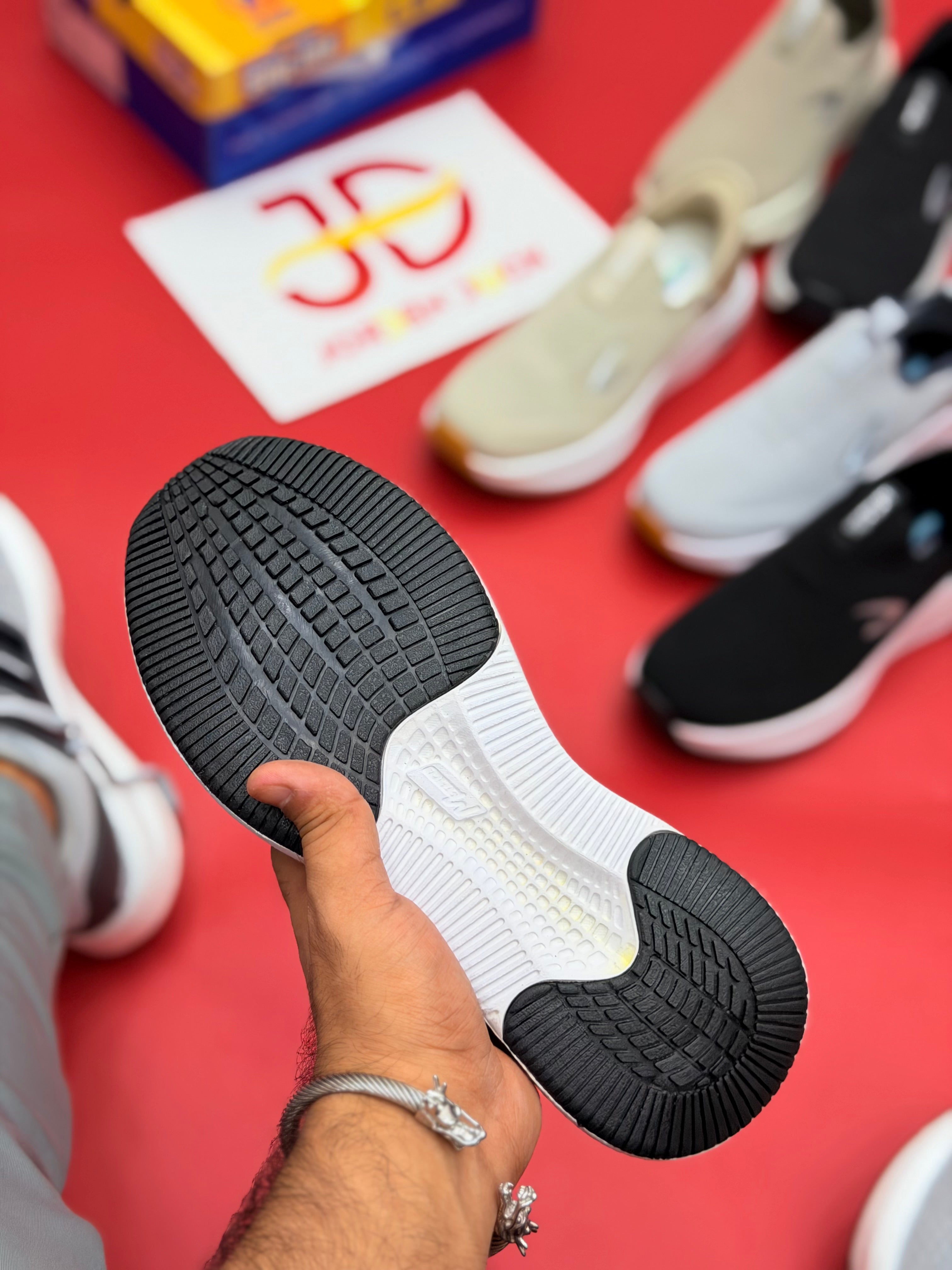 LET'S GO Ultra Light Breathable - BLACK