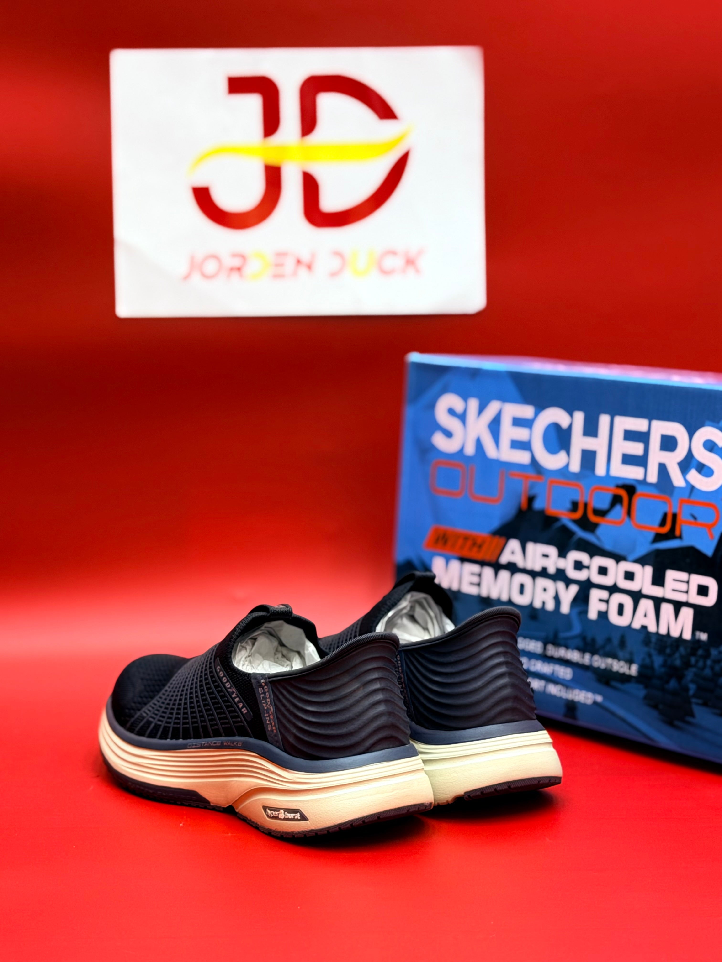 SKECHARES DISTANCE WALK (gray)