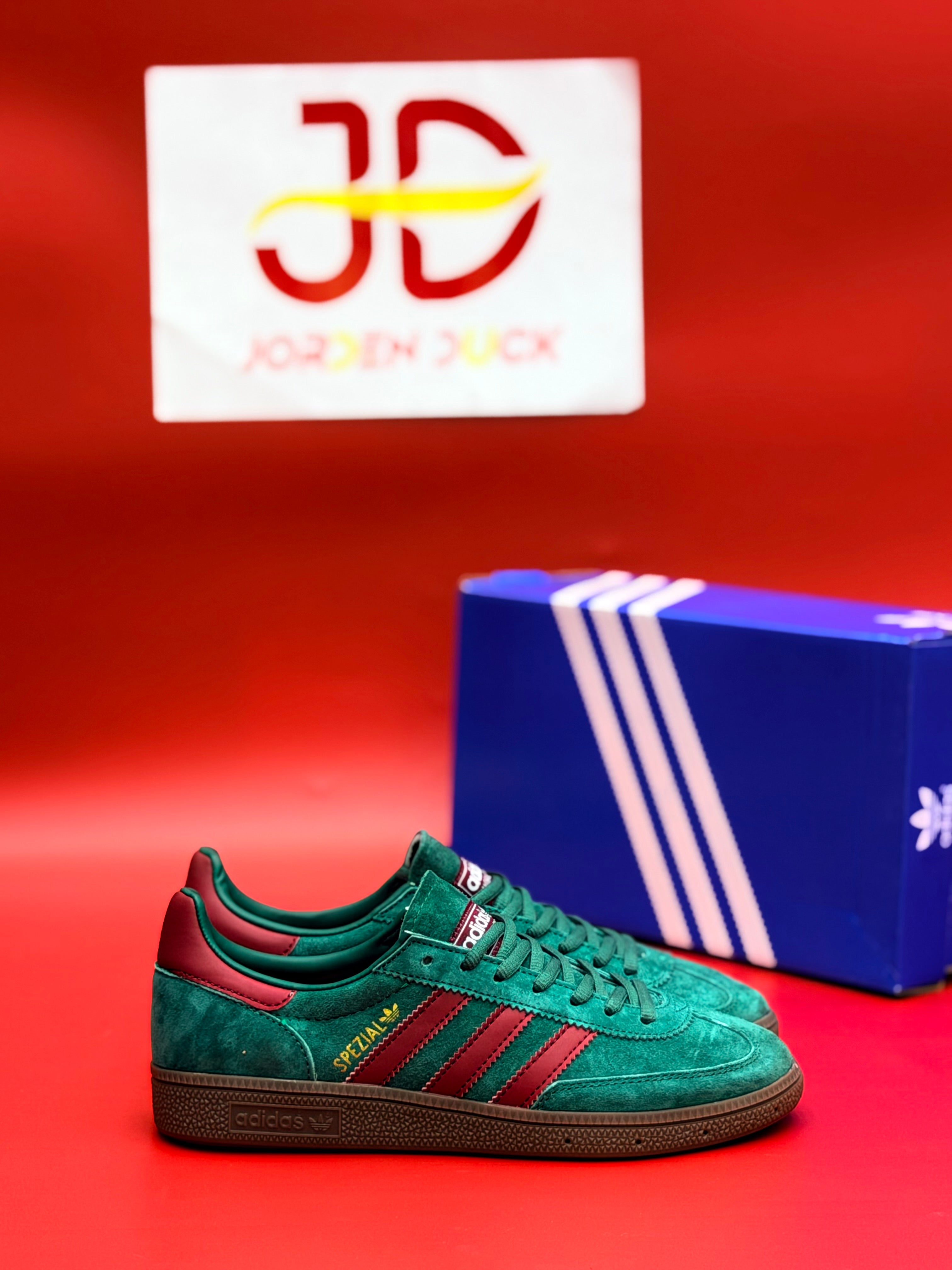 Ads handball spezial (green)