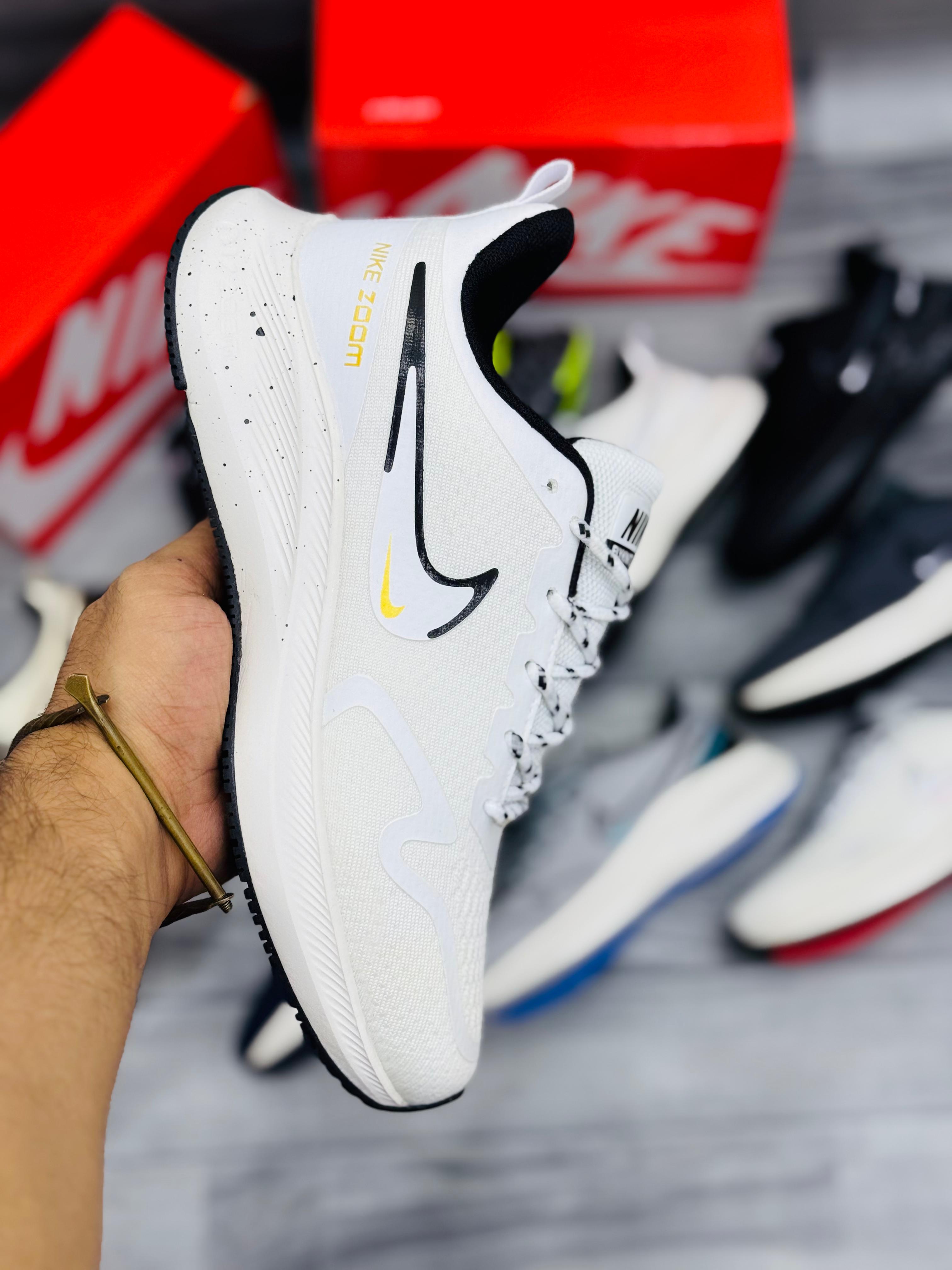 NIKE ZOOM PEGASUS 42 - White/Yellow